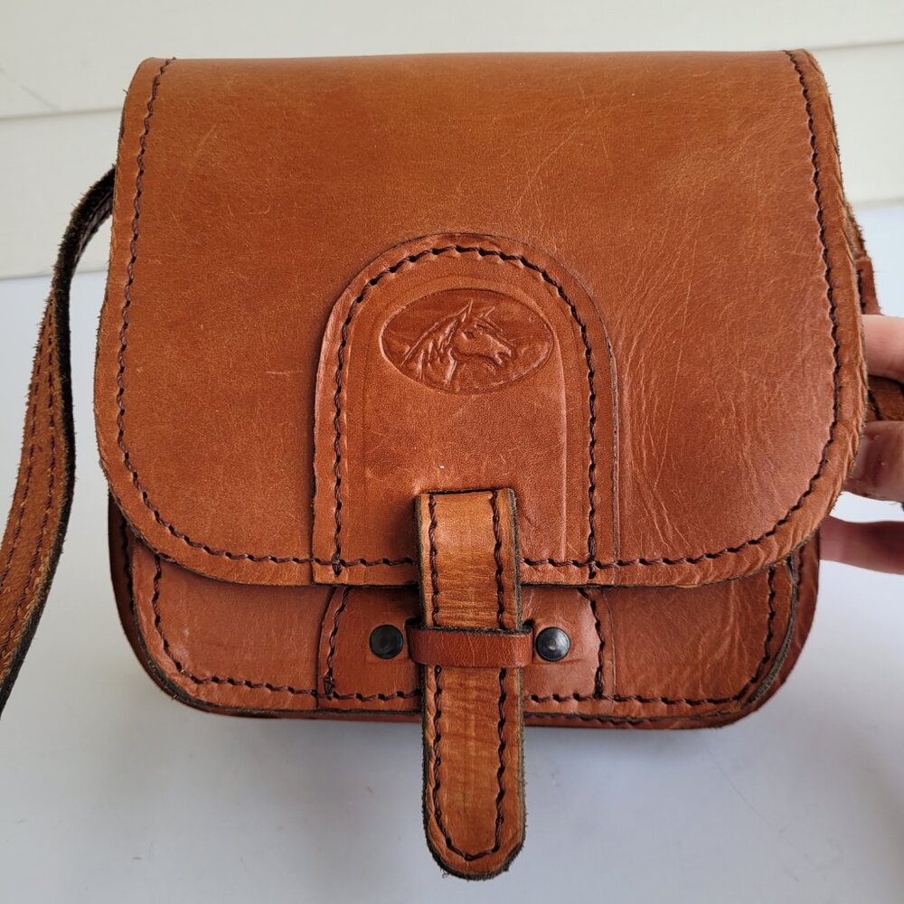 Vintage Handmade Thick brown leather crossbody saddle bag with embossed horse - Picture 2 of 9